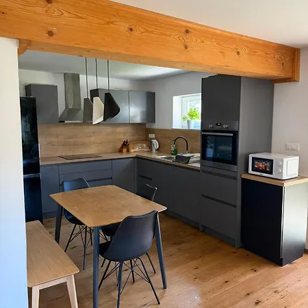 Apartma Smukavec Апартаменты Бохинь