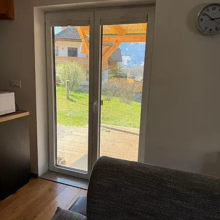 Apartma Smukavec *